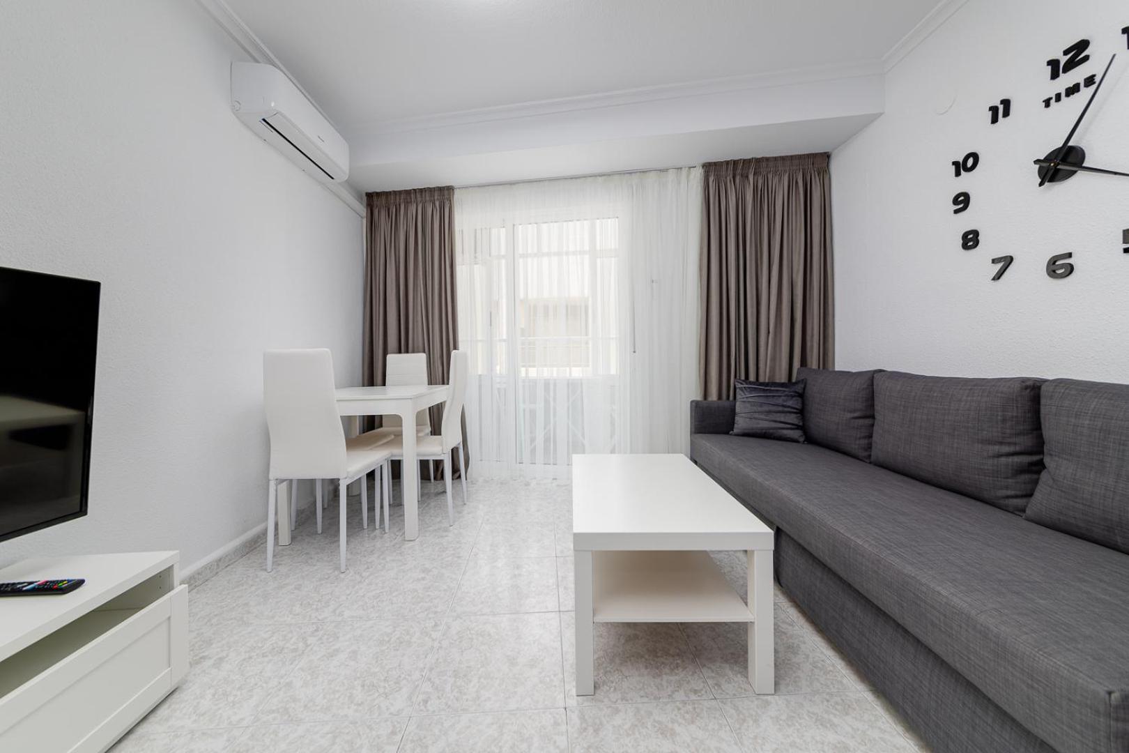 Calle Concordia 86, Two Bedroom Apartment, Up To 6 Guests, Near Del Cura Beach,Supermarket Mercadona And Central Bus Station Torrevieja Luaran gambar