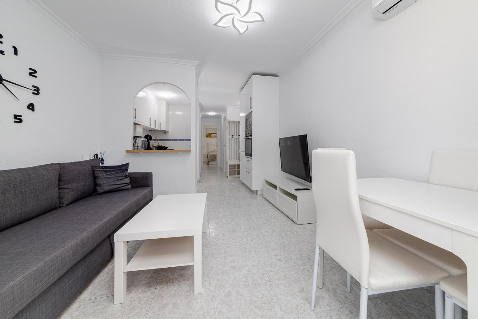 Calle Concordia 86, Two Bedroom Apartment, Up To 6 Guests, Near Del Cura Beach,Supermarket Mercadona And Central Bus Station Torrevieja Luaran gambar