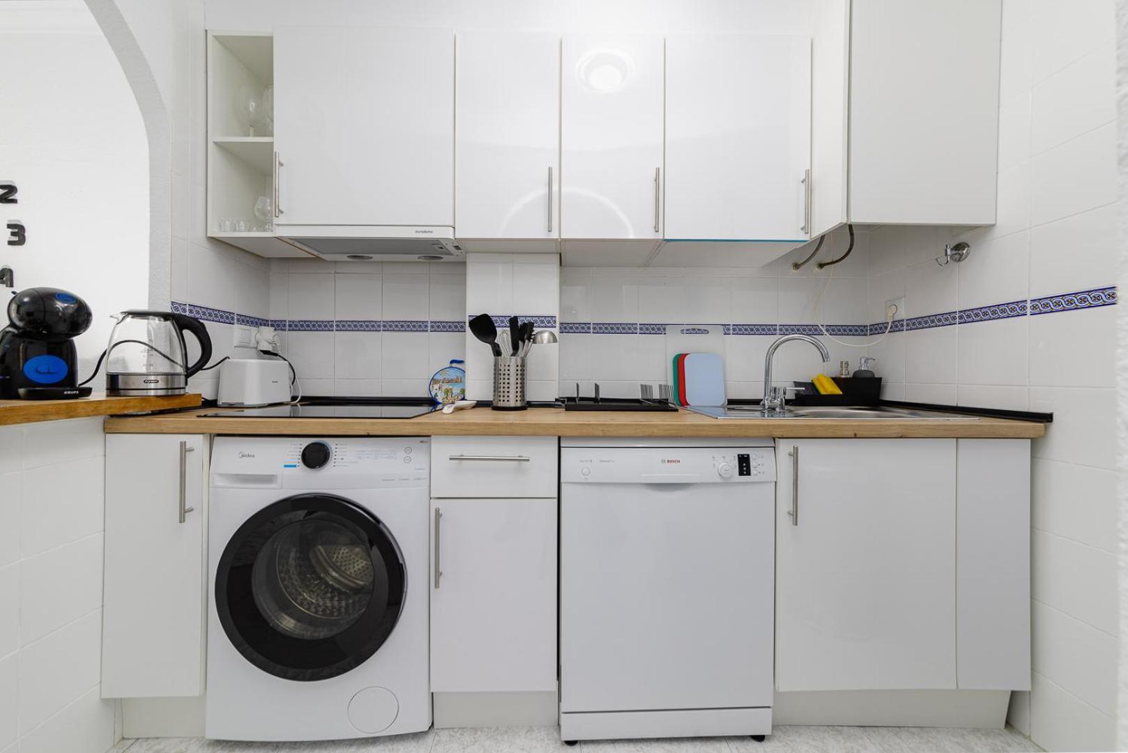 Calle Concordia 86, Two Bedroom Apartment, Up To 6 Guests, Near Del Cura Beach,Supermarket Mercadona And Central Bus Station Torrevieja Luaran gambar